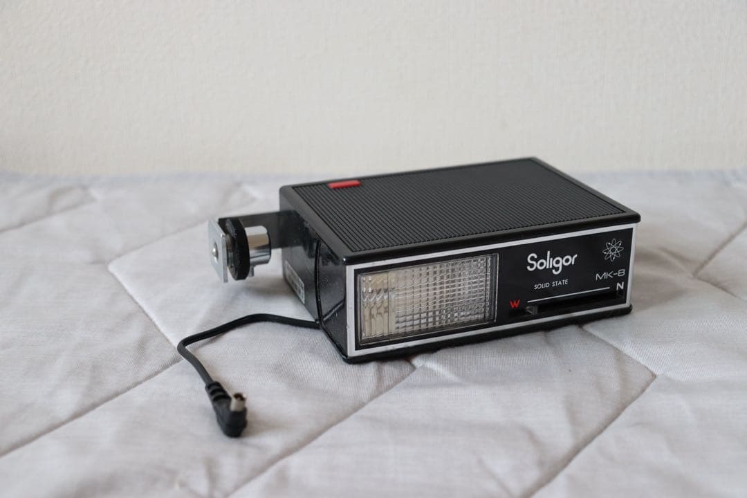 【中古品】Canon FTb（本体・レンズ2本・ストロボ・バッグ）