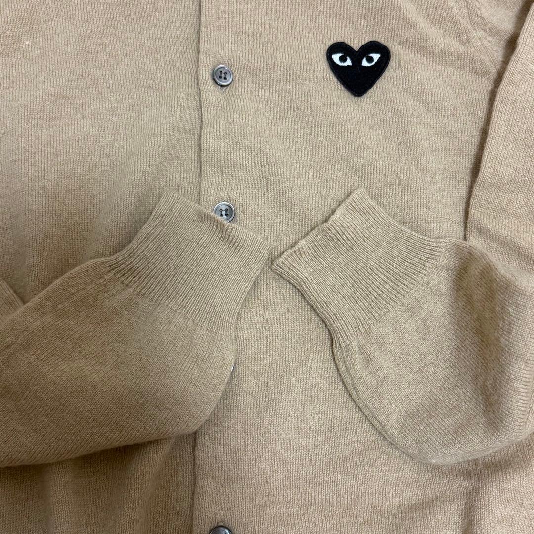 プレイ コムデギャルソン ニットカーディガン クルーネック ベージュ M