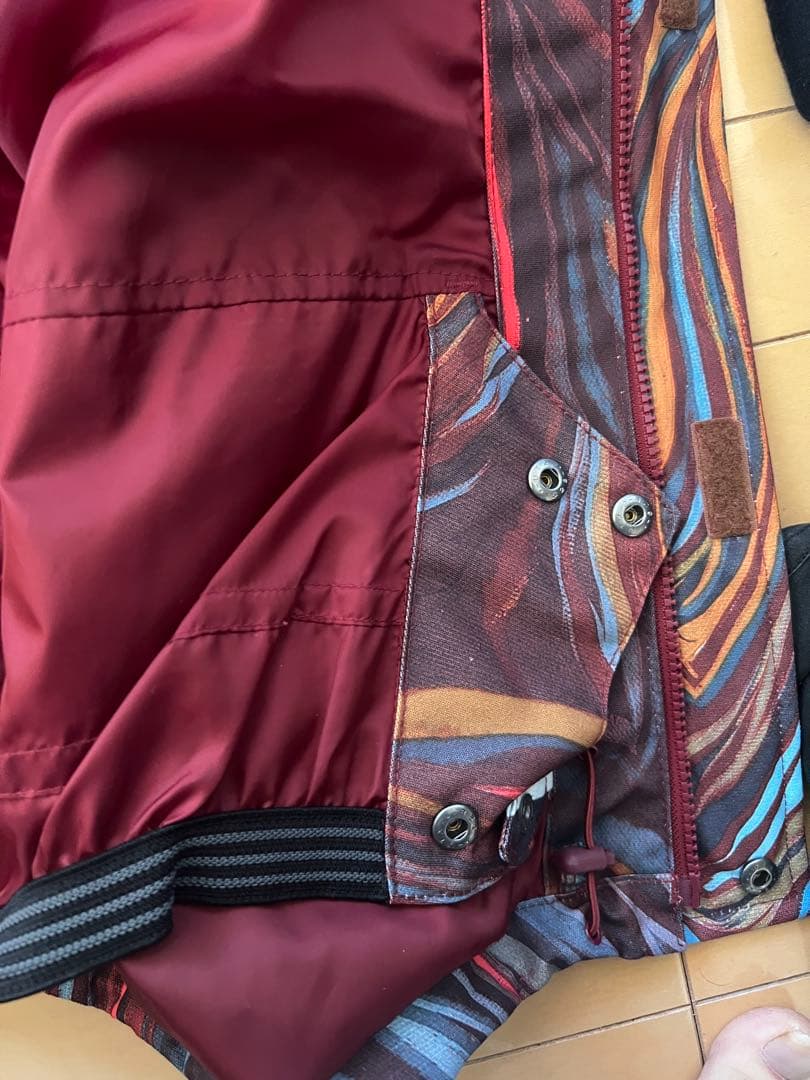 トラビス・ライスモデル　スノーボードウェア　未使用