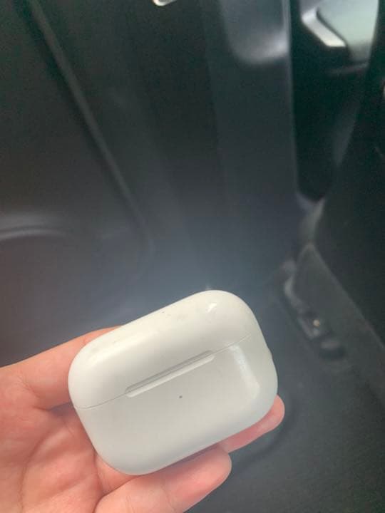 さかいゆう♡ AirPods pro