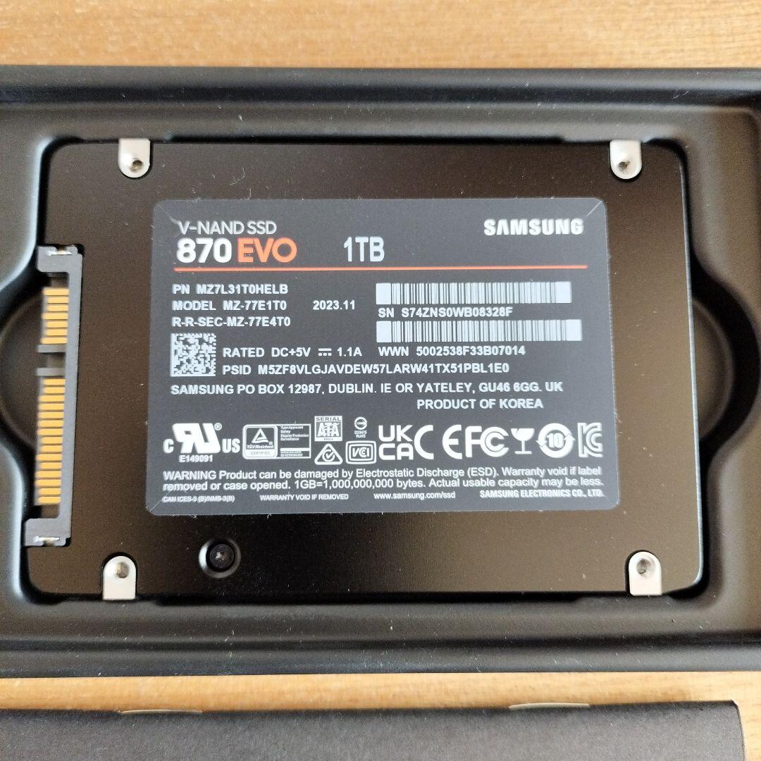 【SSD 1TBサムスンSamsung 870QVO MZ-77Q1T0B/IT