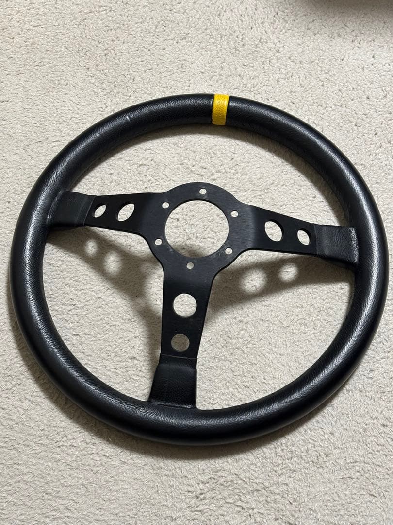 momo φ35ステアリング M-41 MOD.007