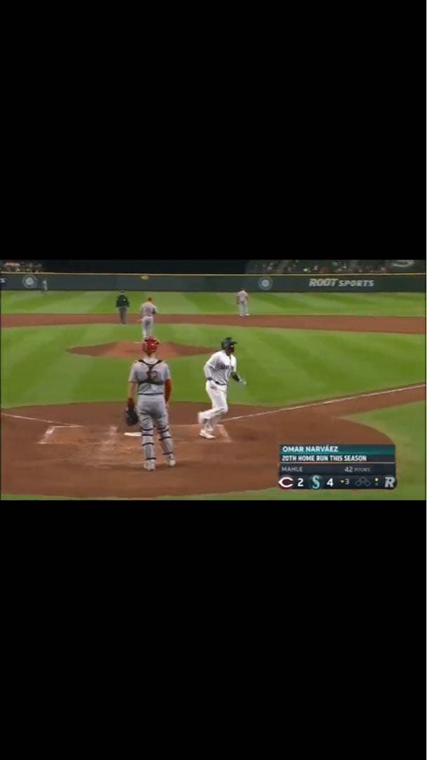 MLBホームラン実使用バット 及び，ヤンキーススタントン選手実使用キャップ