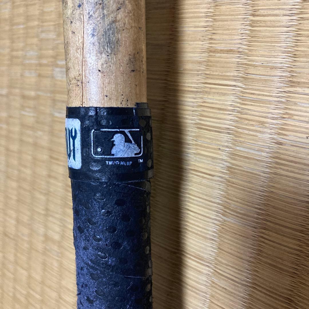 MLBホームラン実使用バット 及び，ヤンキーススタントン選手実使用キャップ