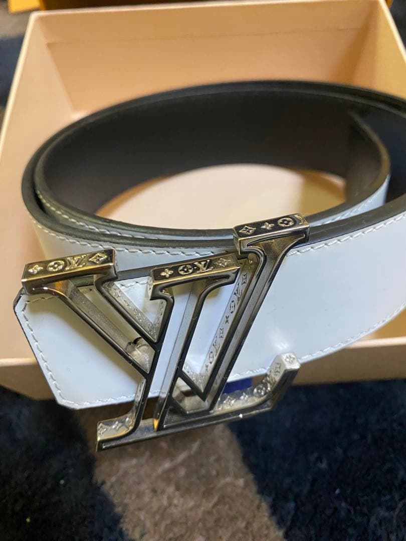 Louis Vuitton ホワイトレザーベルト 85/34 リバーシブル