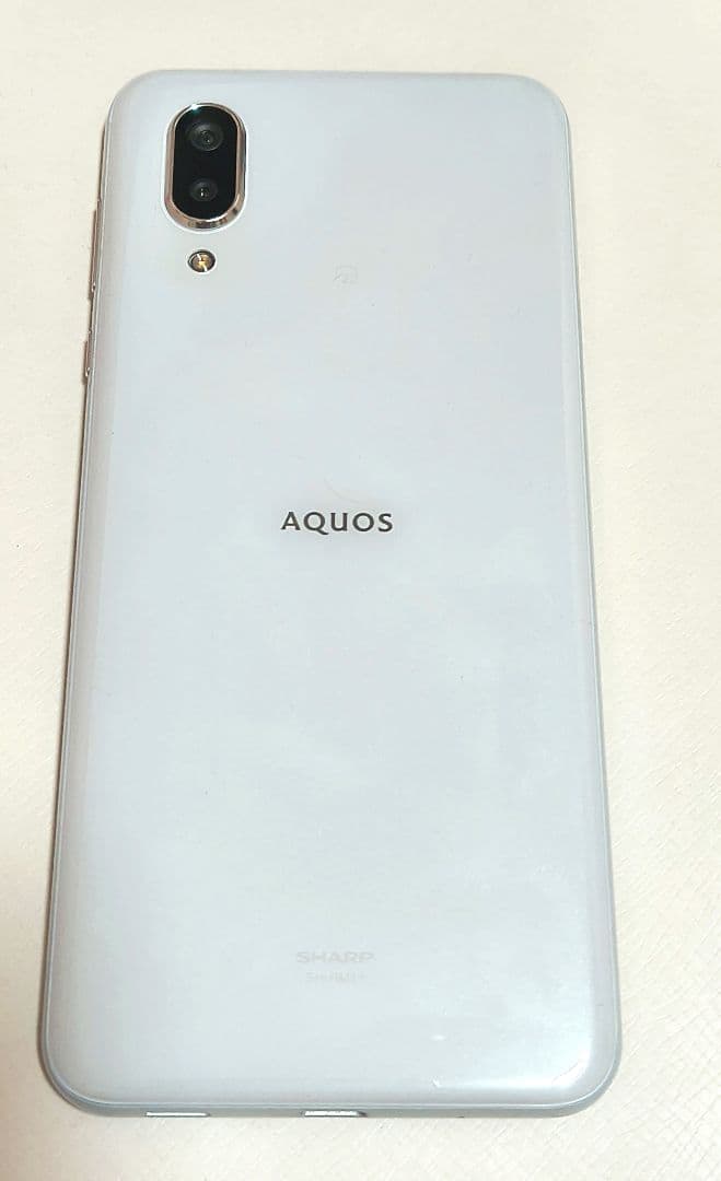 AQUOS sense3 plus スマートフォン ホワイト