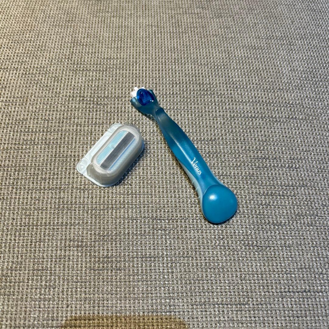 ゆ*み様 BRAUN シルク・エキスパート ボディ・フェイス用 BD5002