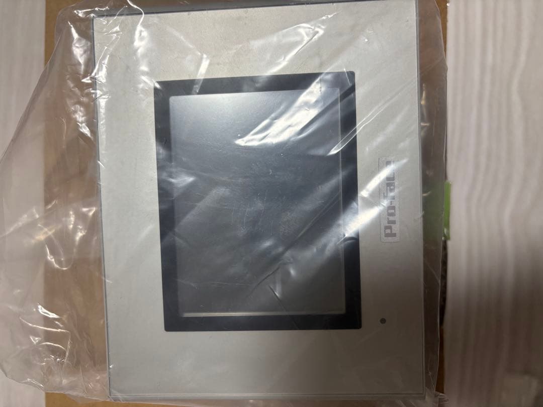 モニター　タッチパネル