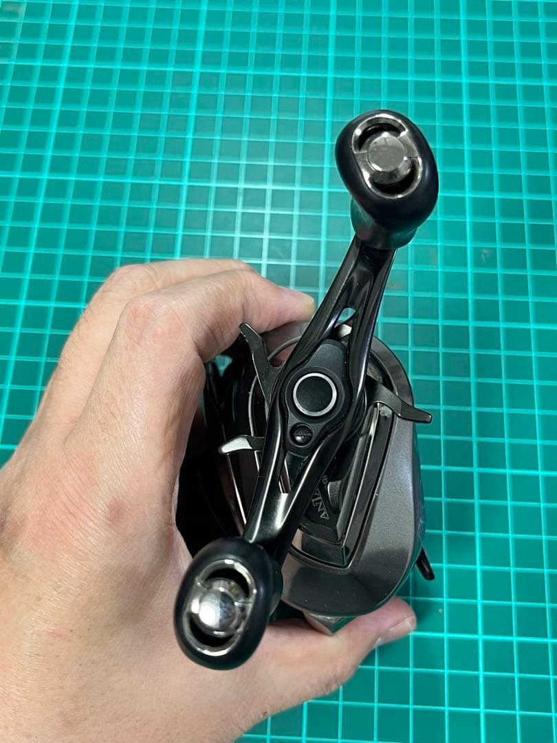 シマノ　16アンタレスDC HG 右ハンドル☆早い者勝ち☆釣り引退☆処分品☆