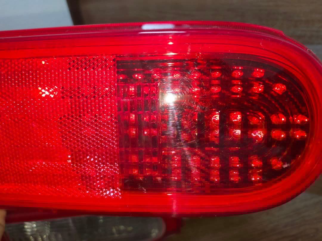 日産キューブ Z12 LEDテールランプ ガーニッシュ付き