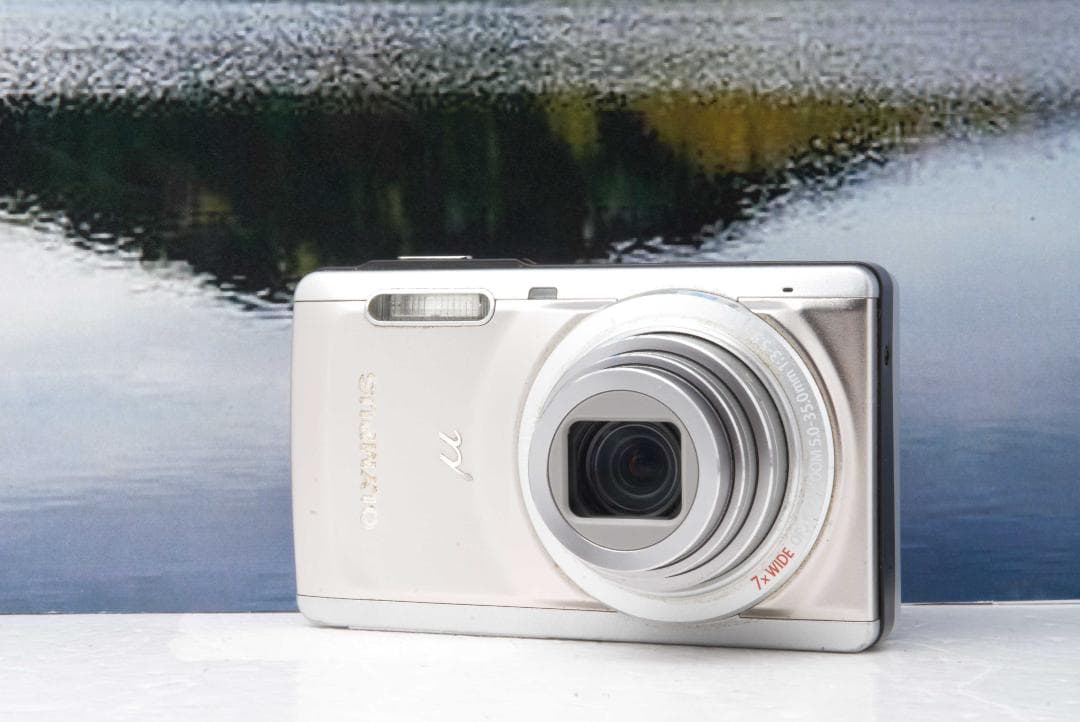 オリンパス　OLYMPUS μ-7040 コンパクトデジタルカメラ