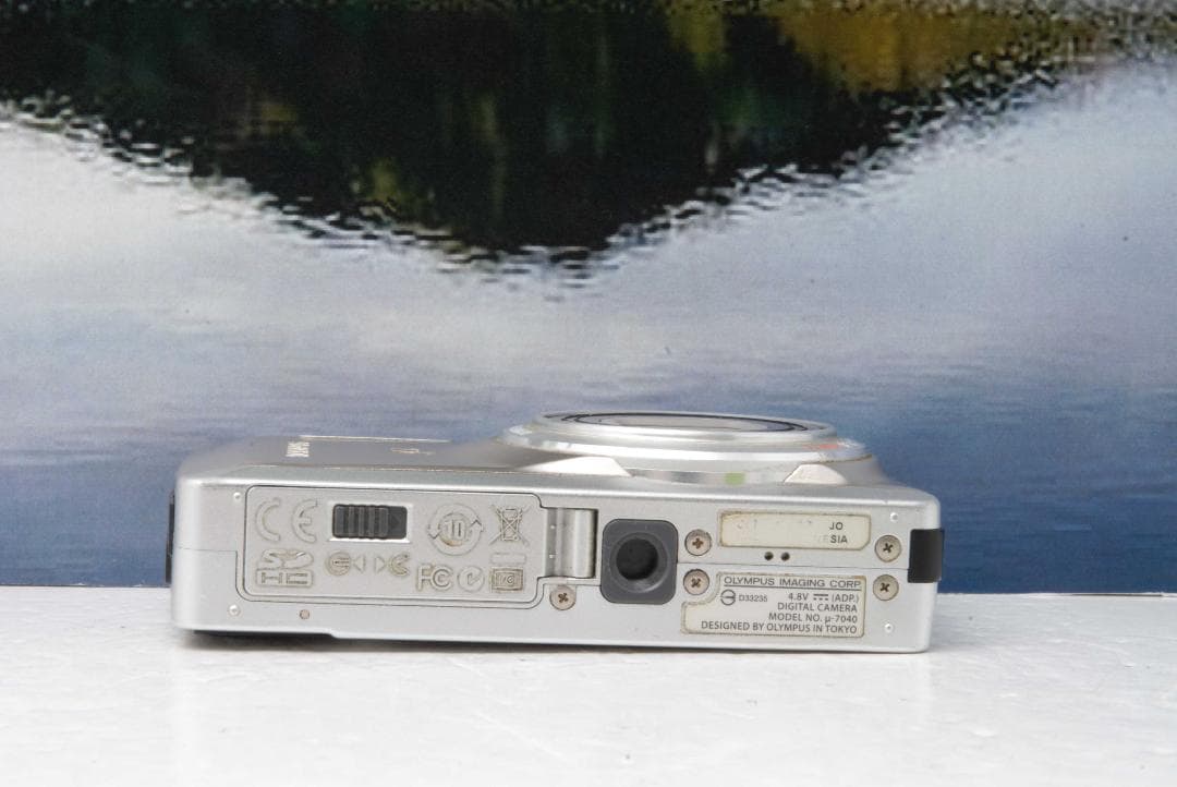 オリンパス　OLYMPUS μ-7040 コンパクトデジタルカメラ