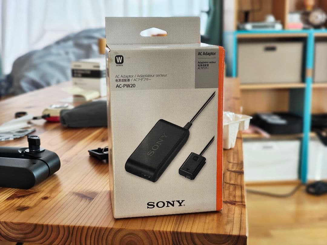 ソニー ZV-E10 ミラーレス ボディのみ + ダミーバッテリーAC-PW20