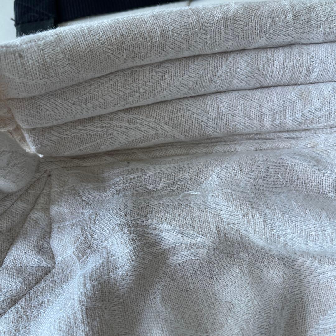 アーティポッペ 抱っこ紐 ホワイト