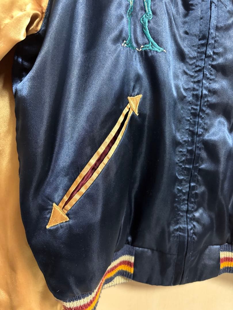 テーラー東洋　スカジャン　エイリアン　鷹　M