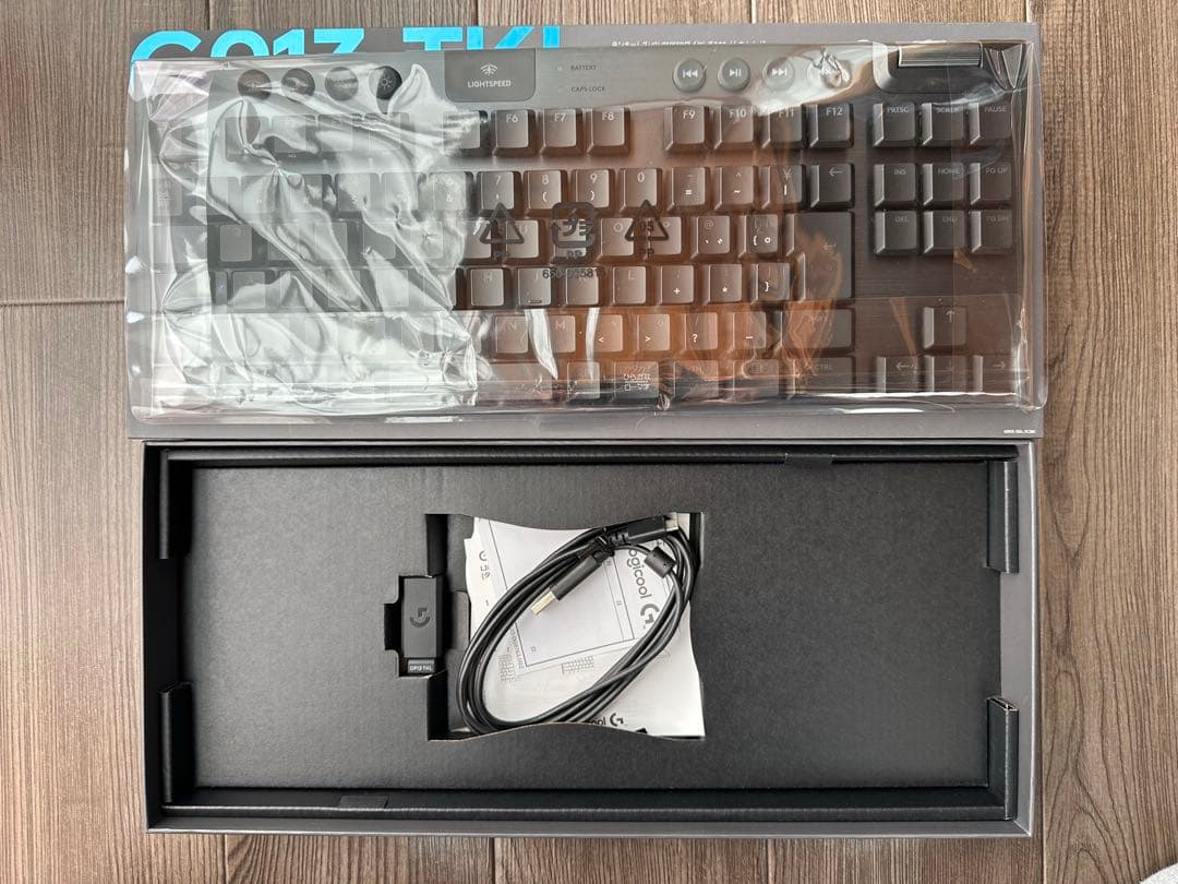 Logitech G913 TKL タクタイルキーボード