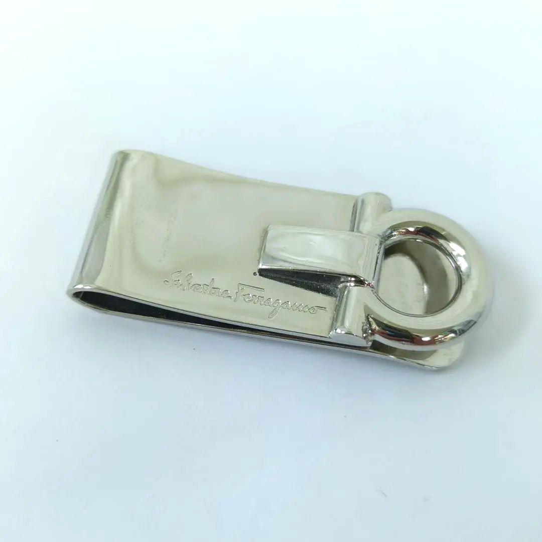 Salvatore Ferragamo フェラガモ マネークリップ　ガンチーニ