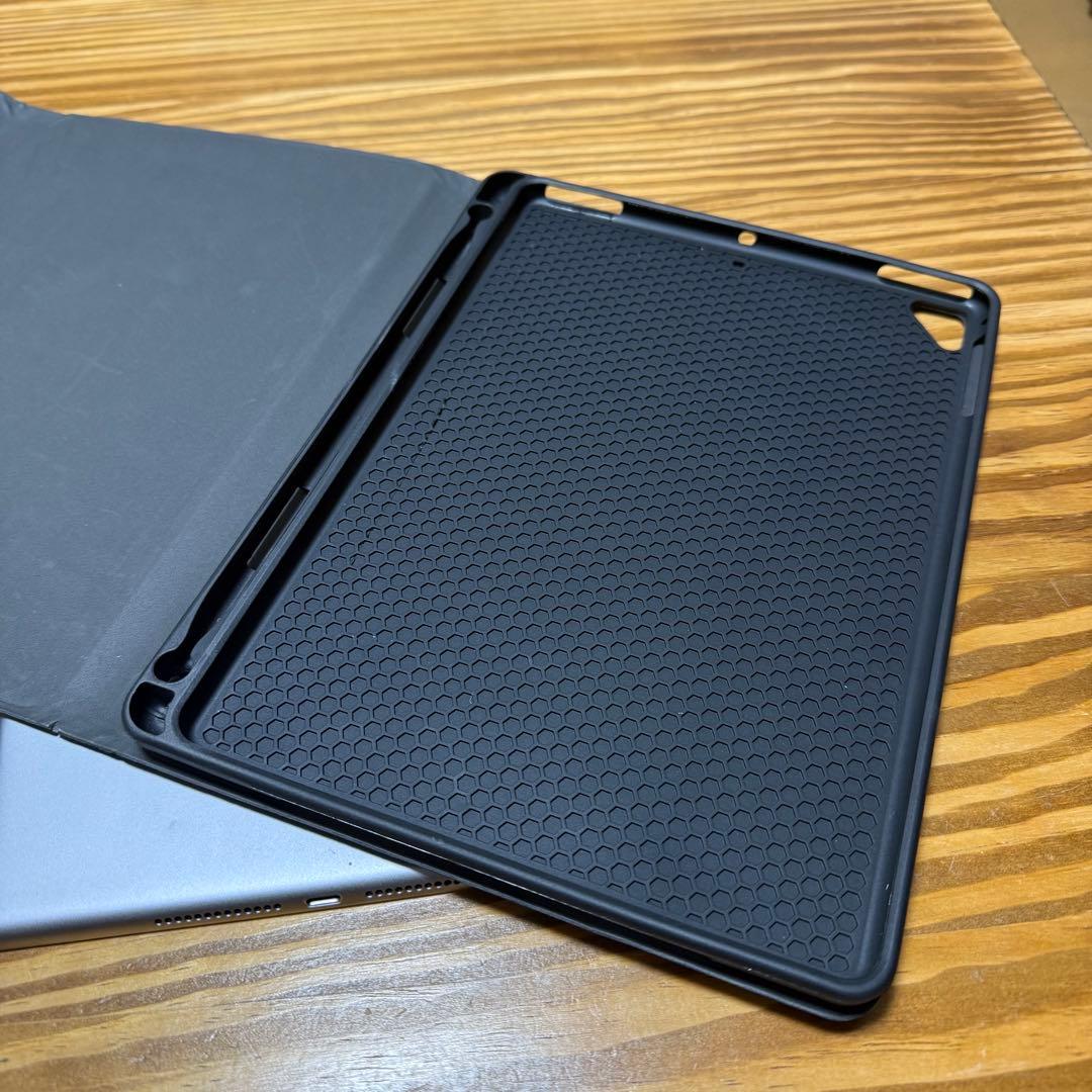 お*し様 【状態良好】iPad 第5世代 128GB Cellularモデル