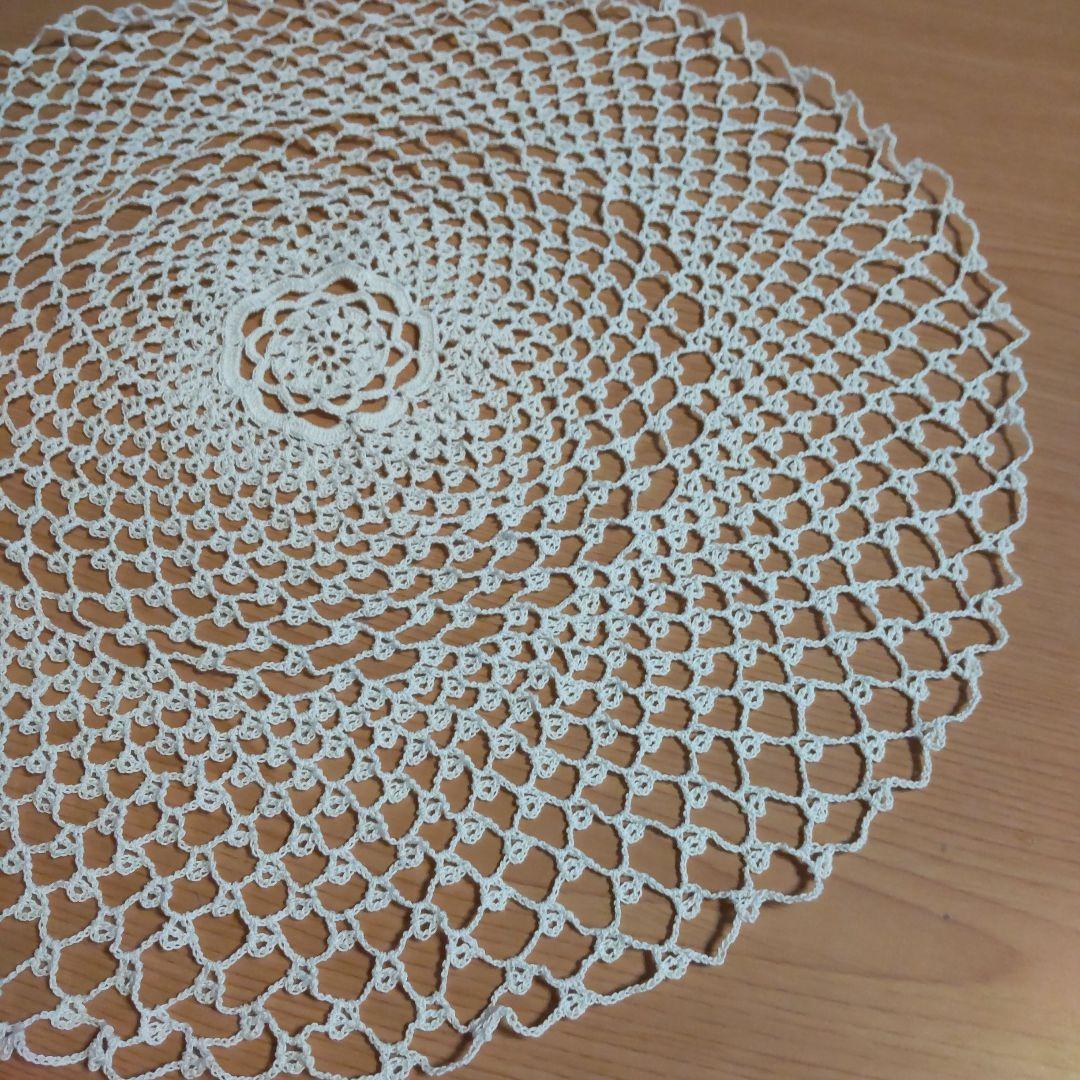 樹里レース編みドイリーホワイトハンドメイド