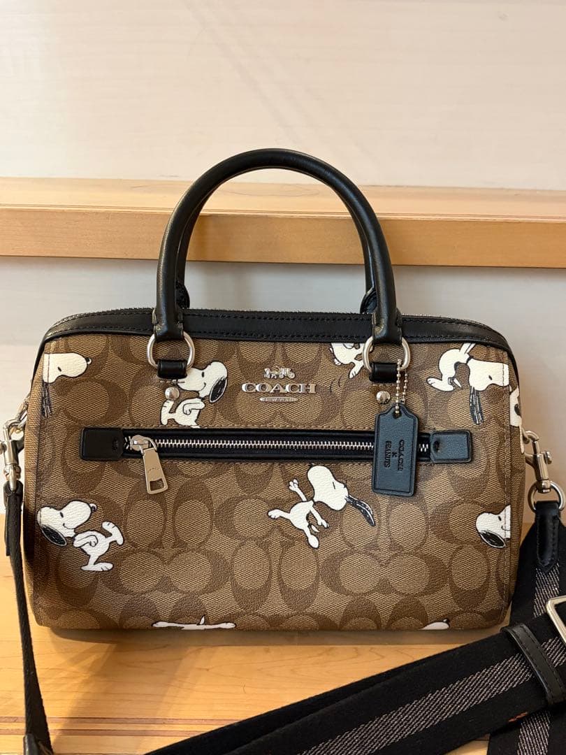 COACH-SNOOPYシグネチャーショルダー付き