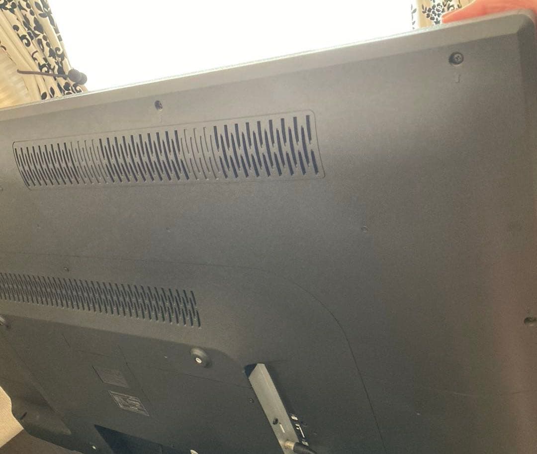 TEES 50V型　デジタルハイビジョンWチューナー液晶テレビ 引き取りok