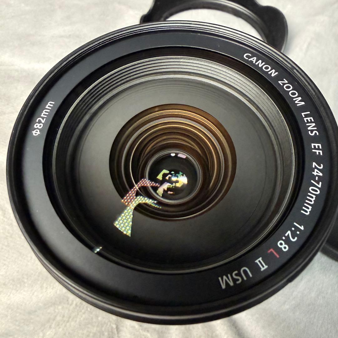 ほぼ新品:Canon EF 24-70mm f2.8L II USM Lレンズ