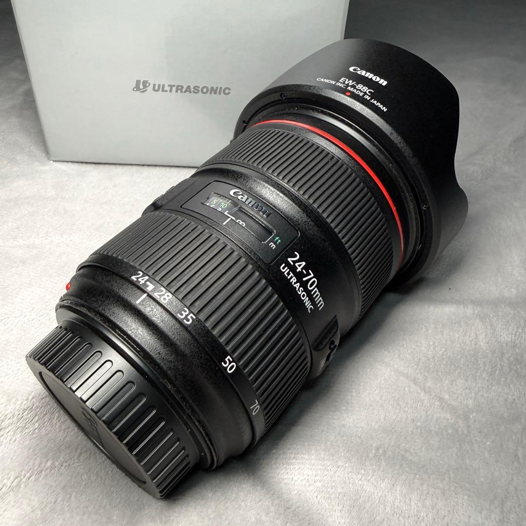 ほぼ新品:Canon EF 24-70mm f2.8L II USM Lレンズ