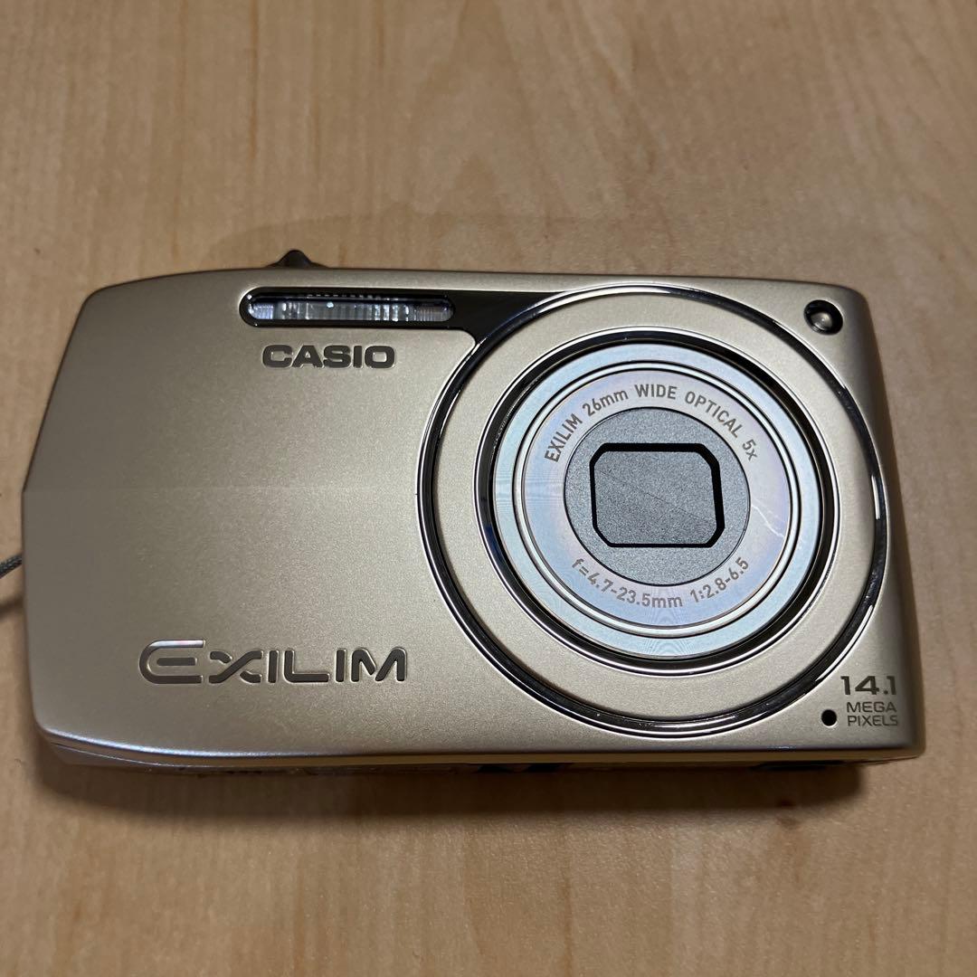 デジカメ　CASIO EXILIM EX-Z2300 14.1メガピクセル