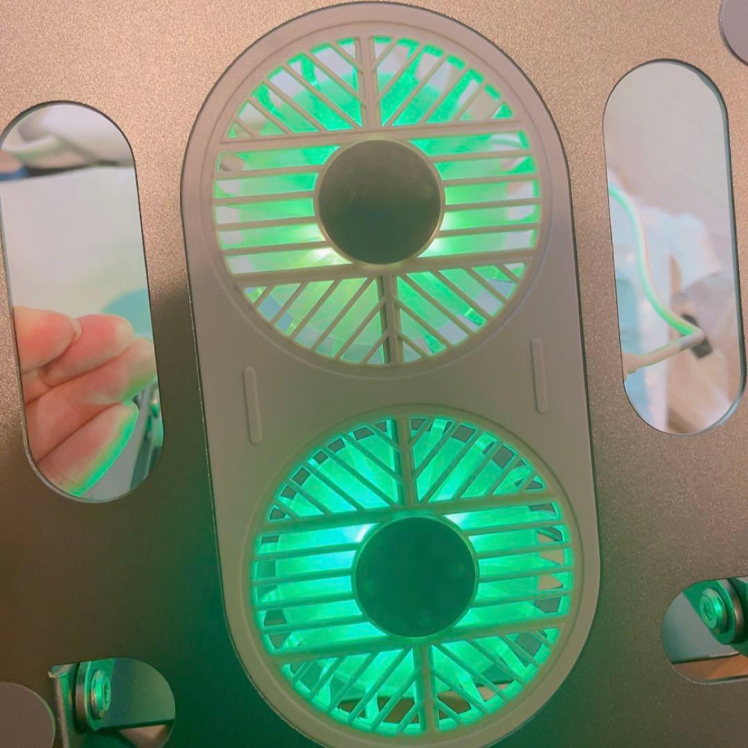 19-9ノートパソコンスタンド 冷却パッド ファン付きUSB即購入OK❣️ PC