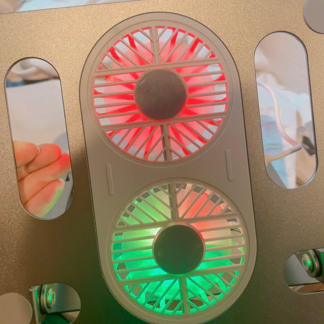 19-9ノートパソコンスタンド 冷却パッド ファン付きUSB即購入OK❣️ PC