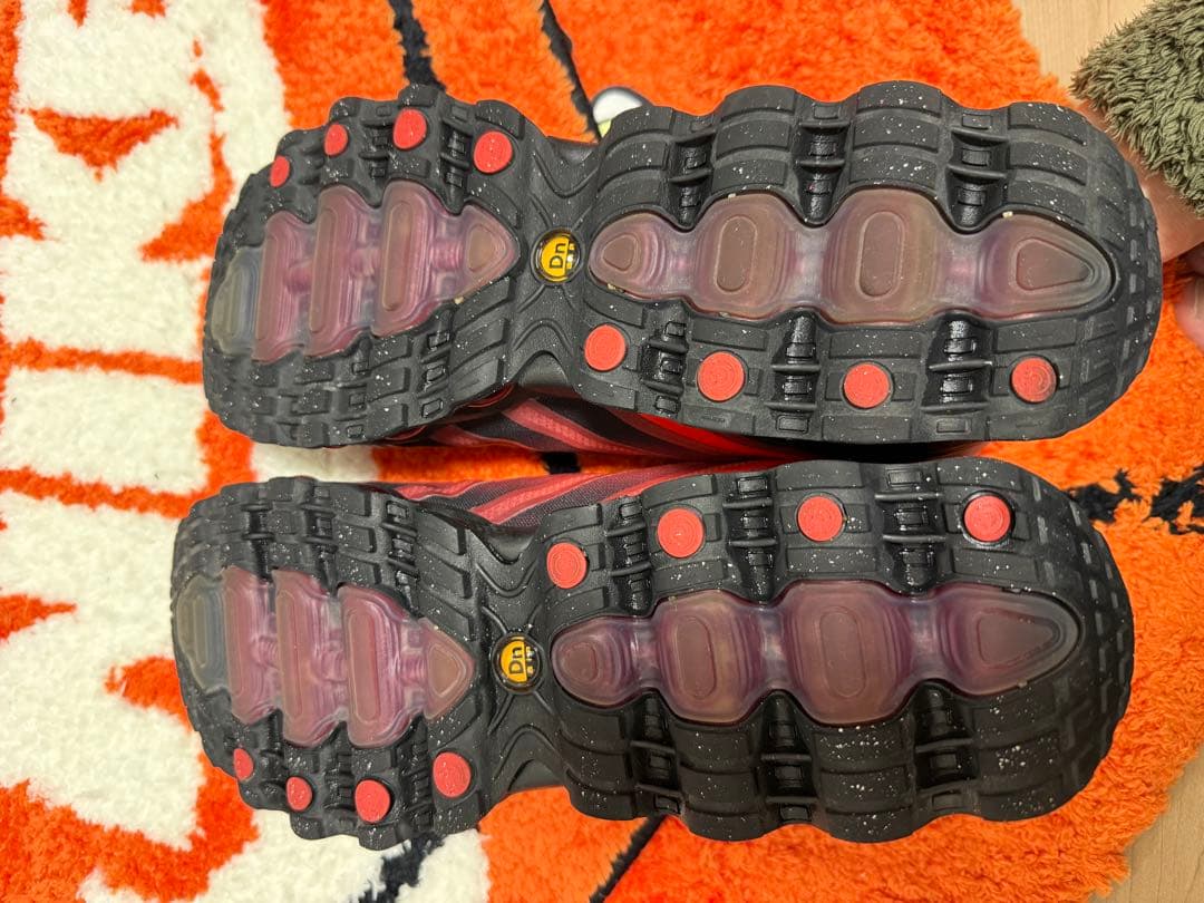 靴 Nike Air Max DN8 Black/University Red