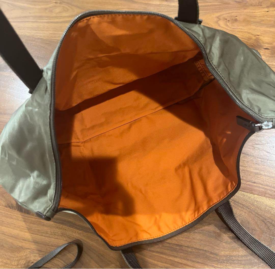 トゥミ　TUMI ジャストインケーストラベルバッグカーキJAL限定販売品