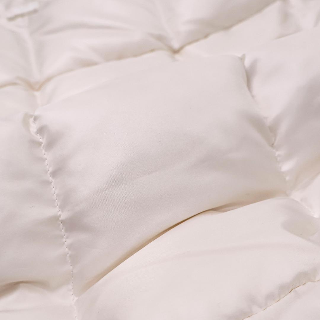 H4515-102エンポリオアルマーニ　ダウンジャケット　ホワイト　Y2K