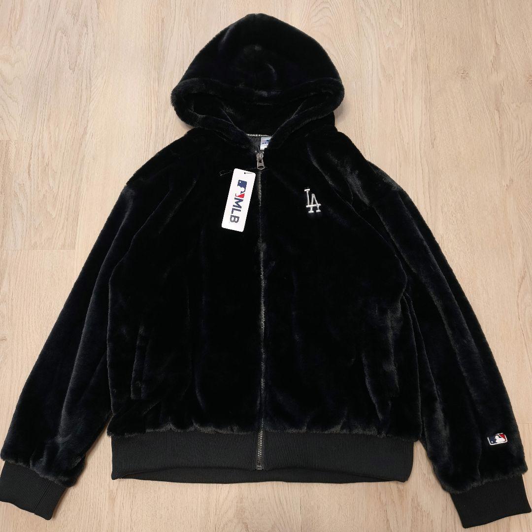 【新品タグ付き】ドジャース　ボアジャケット　ファーブルゾン　MLB