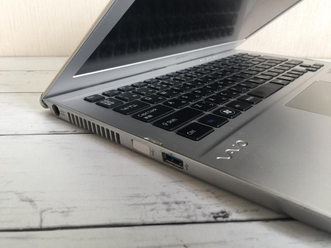 SONY VAIOSVT1311AJ 13.3型/8G/Office/Win 2