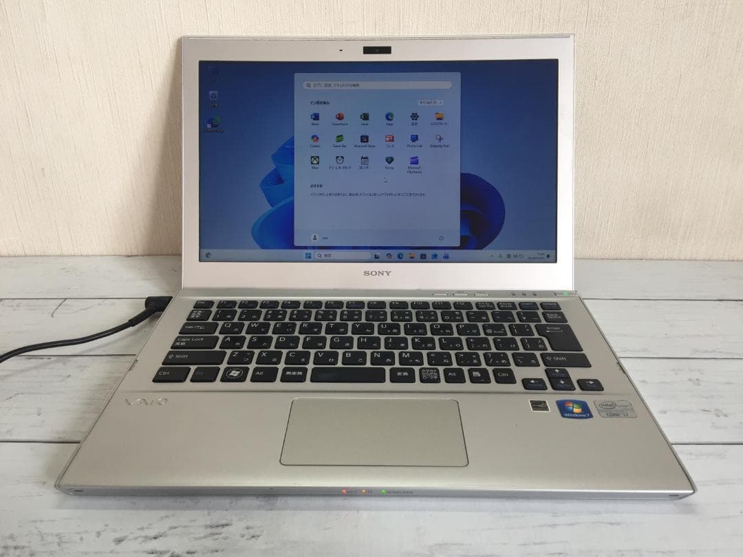 SONY VAIOSVT1311AJ 13.3型/8G/Office/Win 2