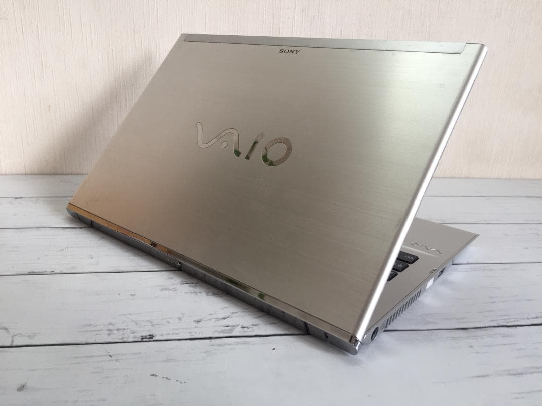 SONY VAIOSVT1311AJ 13.3型/8G/Office/Win 2