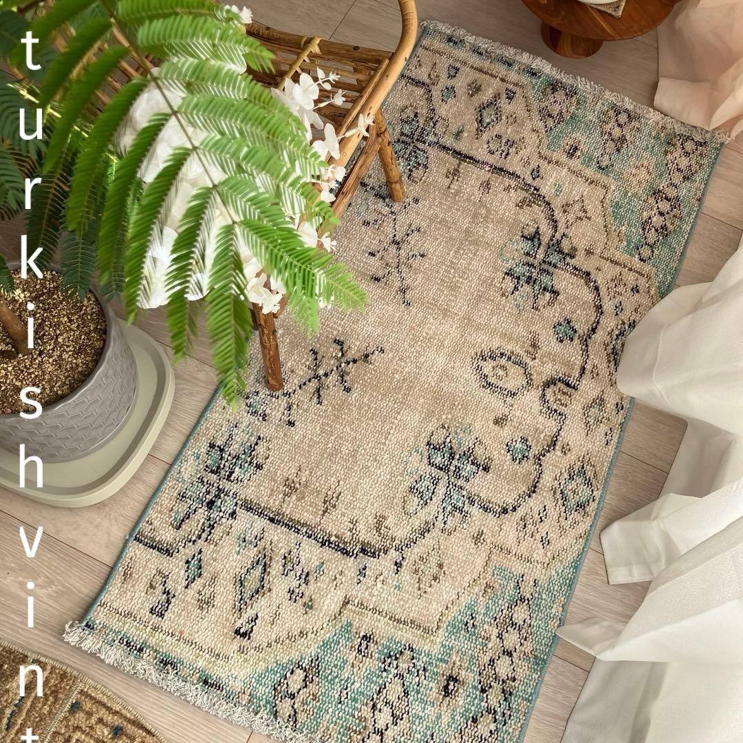 スカイブルー✳︎53×108✳︎額縁Design アイボリー　トルコヴィンテージラグ
