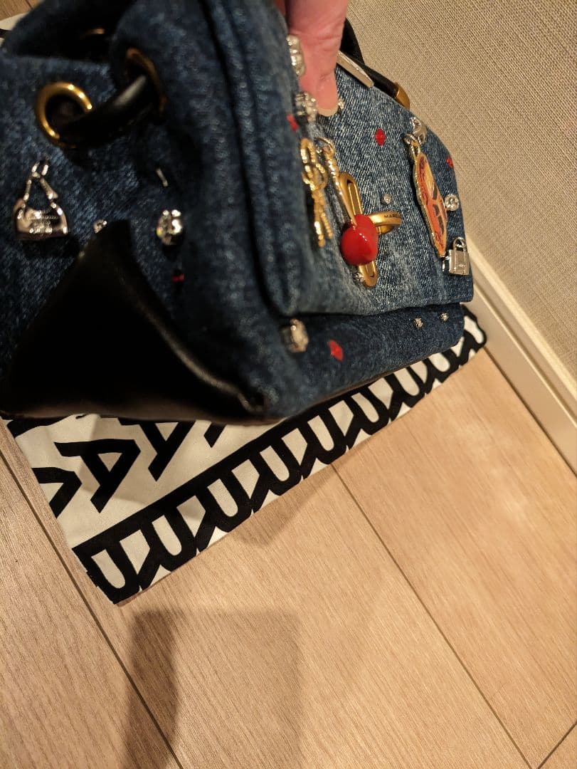 マークジェイコブス　ザトリンケット　チャーム　デニム　ミニデュアルバック　完売品
