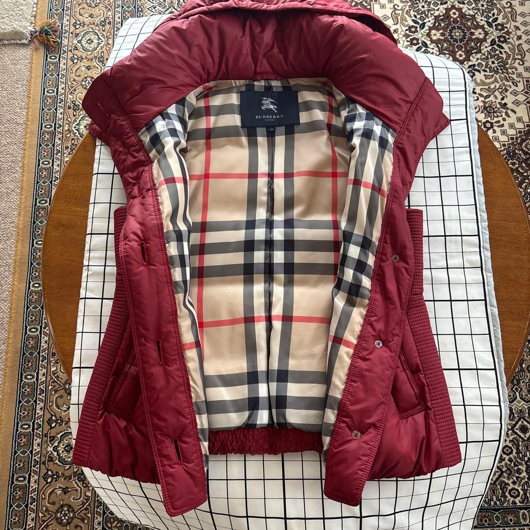 BURBERRY LONDON バーバリーロンドン　赤　ダウンベスト　40