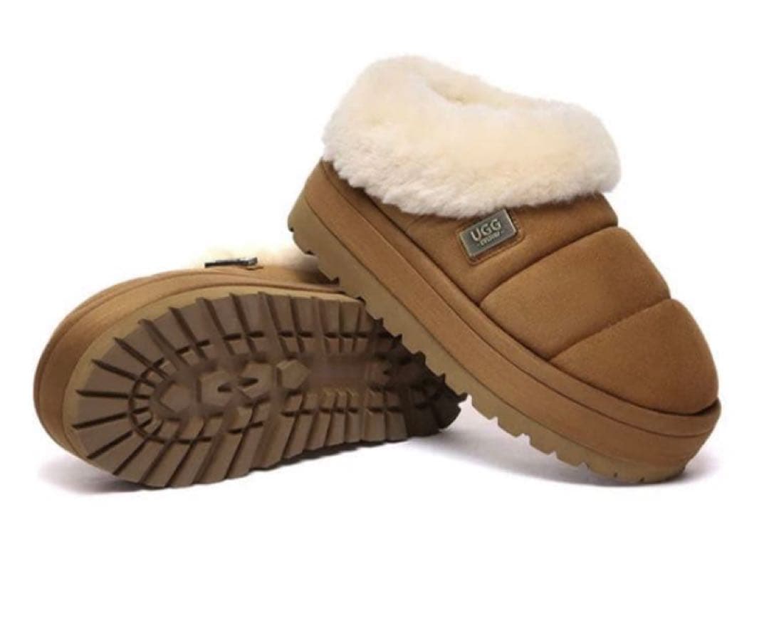 UGG エクスプレス　ムートンブーツ　EU37 22〜22.5cm向け