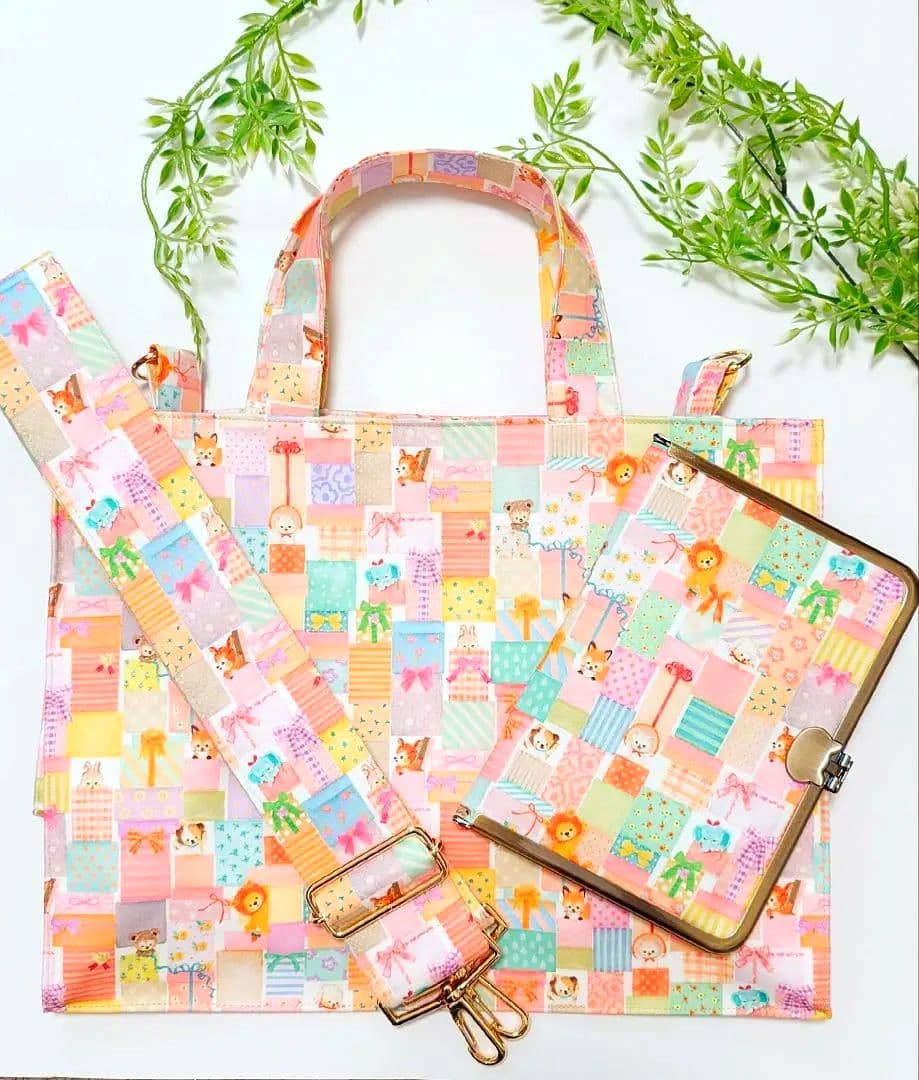 うさこ〜 ハンドメイド ユキエモン トートバッグ・がま口手帳 ✿パズル