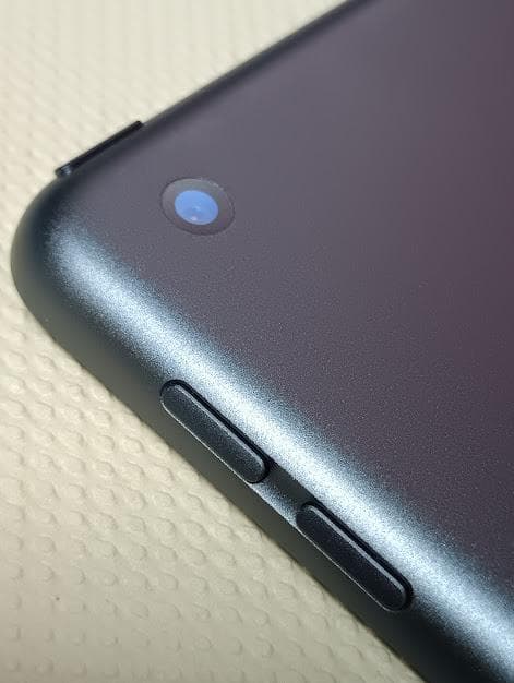 iPad 第7世代 Wi-Fiモデル 32GB スペースグレイ MW742J/A