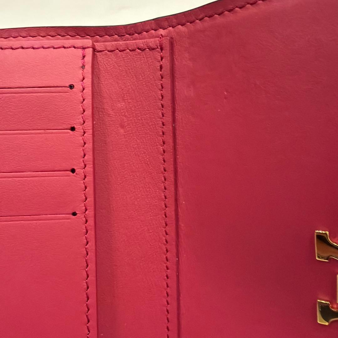 Louis Vuitton ポルトフォイユ・カプシーヌ コンパクト M62157