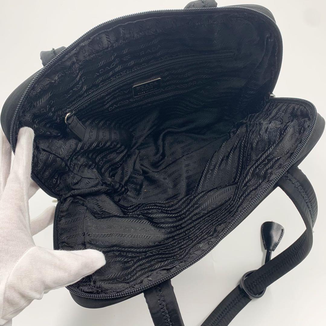 プラダ トートバッグ 三角ロゴ 南京錠 ナイロン ブラック