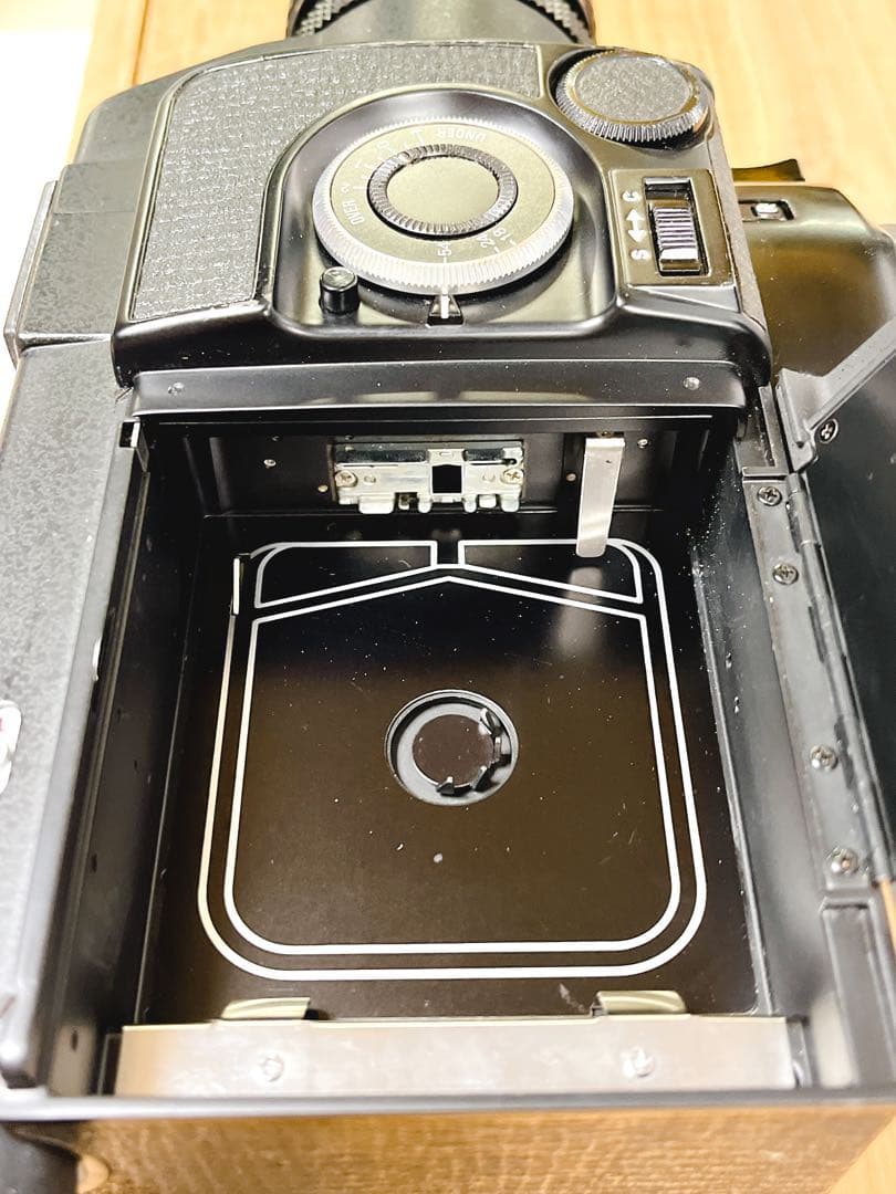 Nikon R8 SUPER 8ミリカメラ 通電確認済