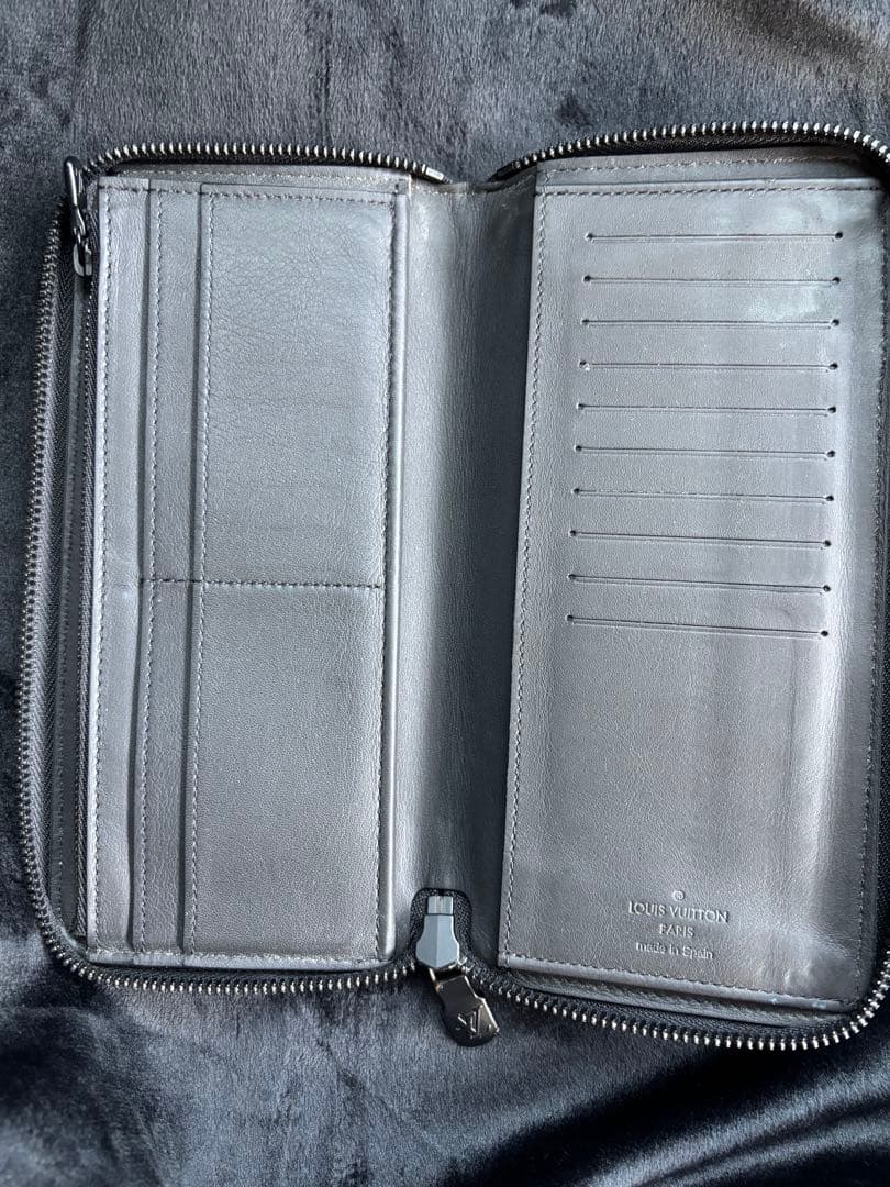 Louis Vuitton ブラック レザー 長財布