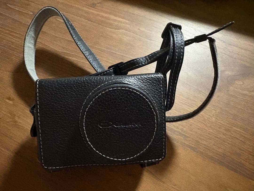 【とうこさん専用】CASIO EXILIM EX-ZR1600 オレンジ