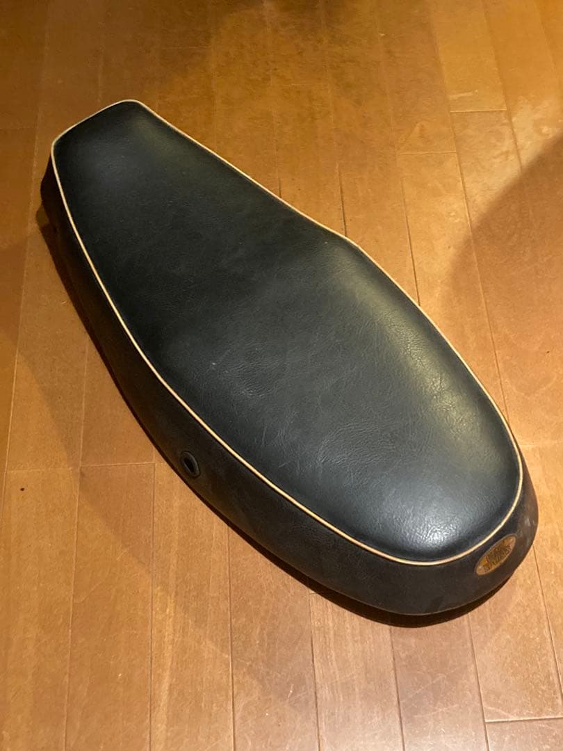 【希少・廃盤】KENZ SPORTSダブルシート SUZUKI VOLTY用