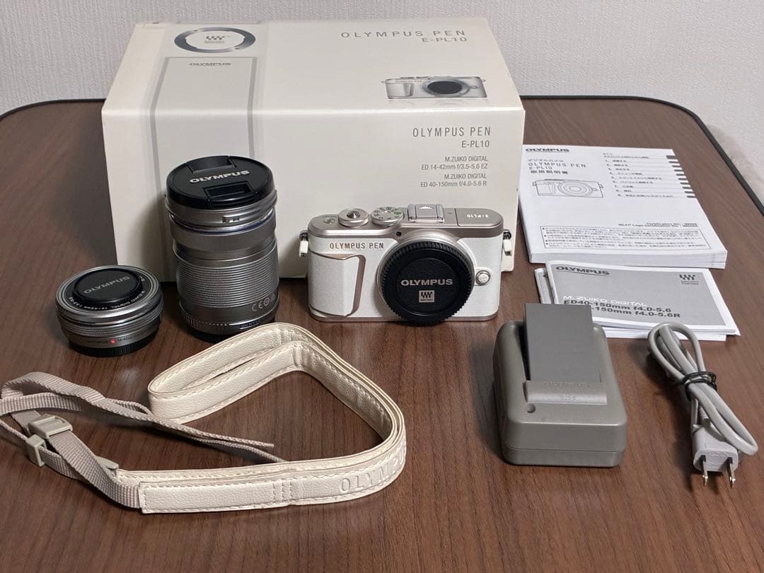 OLYMPUS PEN E-PL10 ホワイト ダブルズームキット
